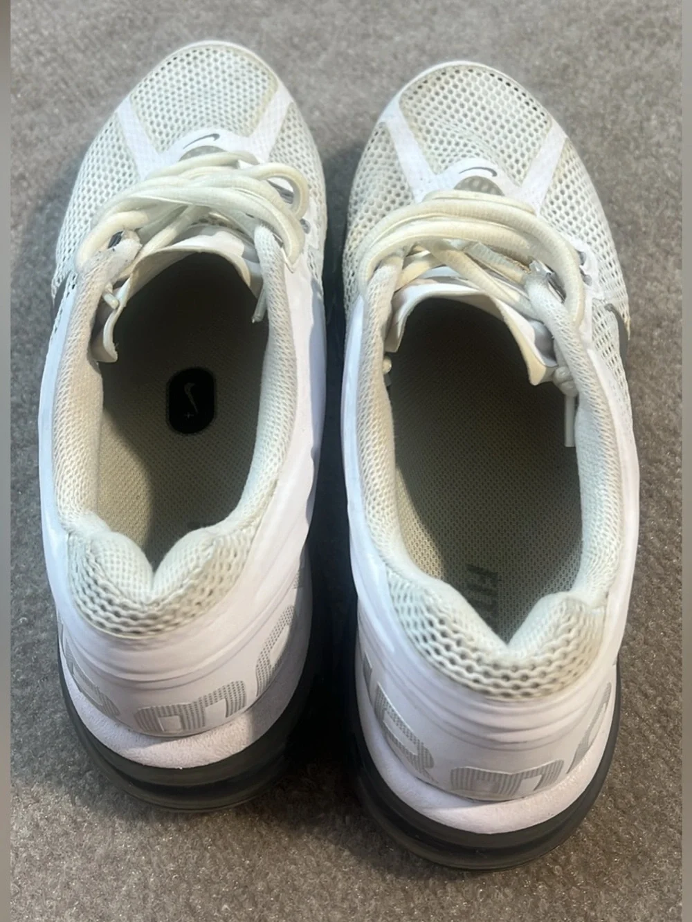 Mens 10.5 Nike Air Max Running Shoes